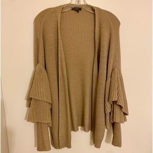 Ruffle sleeve cardigan sweater, size S/M